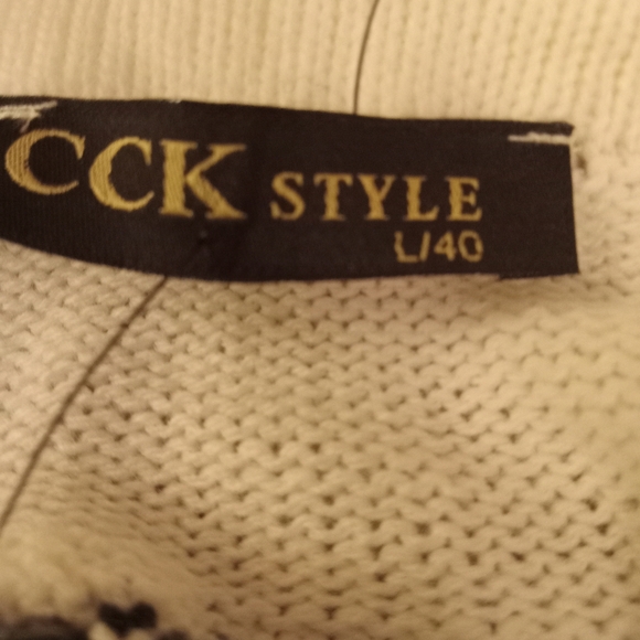 CCK Style Womens Sweater. Size L. NWT - Picture 7 of 7